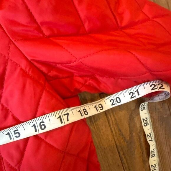 Michael Michael kors red quilted silver clasp jacket size small - Picture 5 of 9